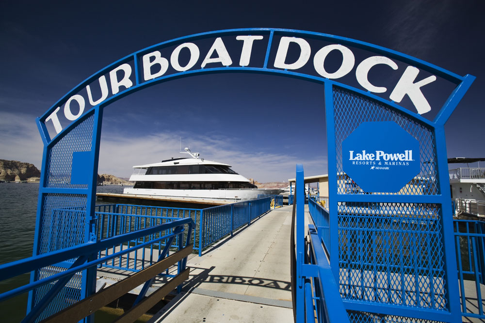 Boat-Tour-Dock-Horiz.jpg